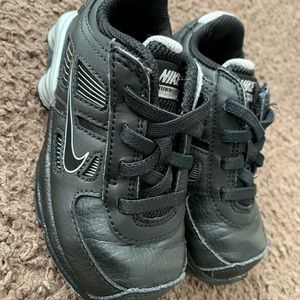 Nike Shox shoes size 8